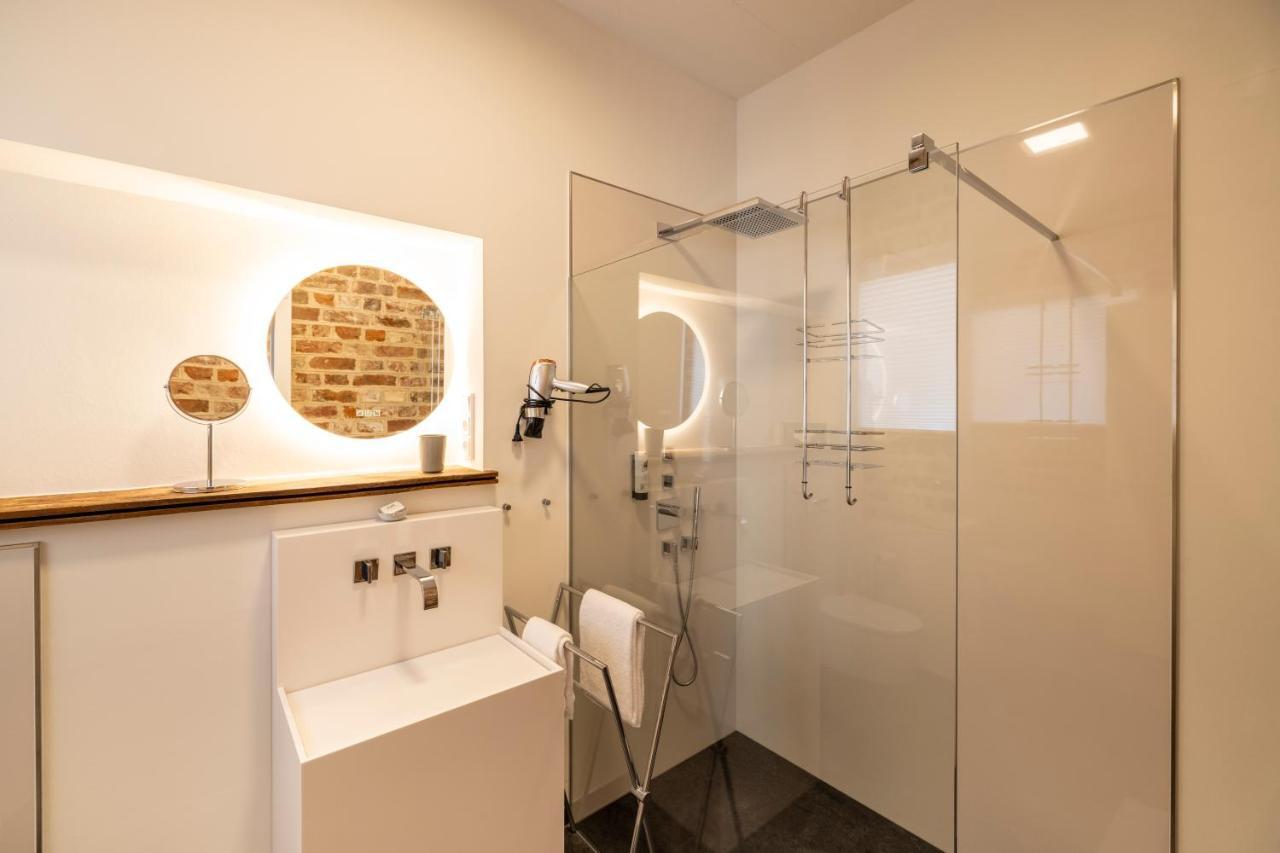 Single Room,1127222688:JPEG